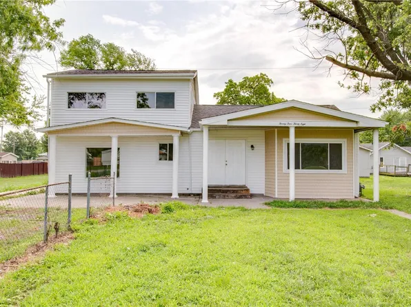 2438 Bryan Ave, Granite City, IL 62040