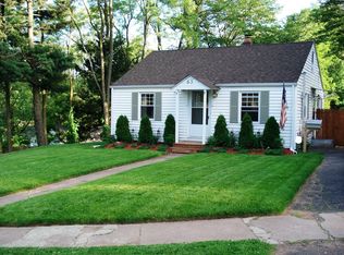 63 Bilyue Rd, Manchester, CT 06042
