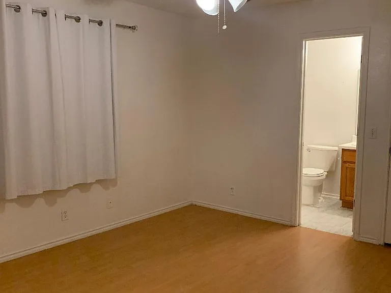 8212 Flaxen Dr — Photo 8