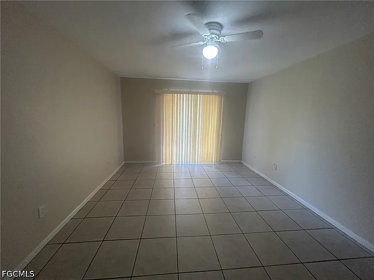 215-217 SE 23rd Pl #215 — Photo 15