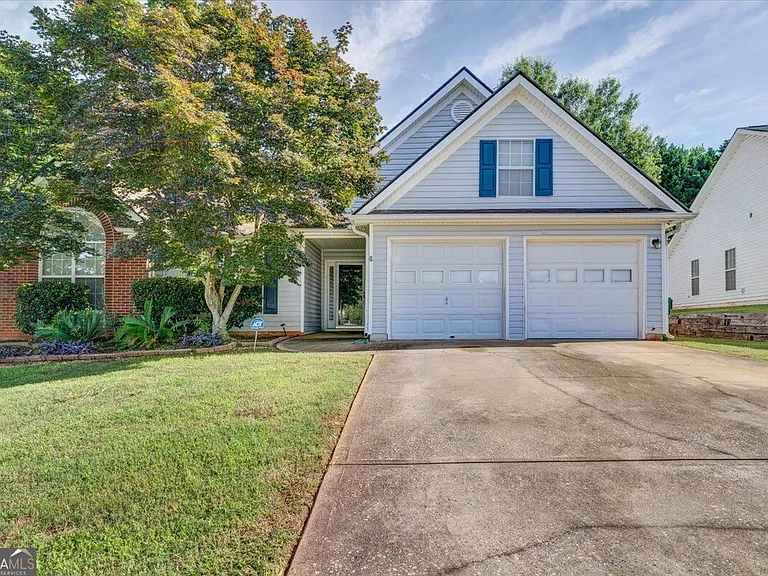 2343 Cove Lake Way — Photo 1