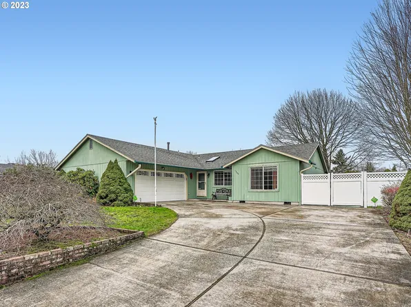 1805 SW 26th St, Troutdale, OR 97060