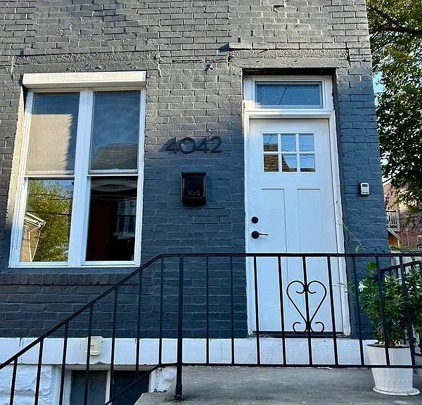 4042 Geneva St — Photo 1