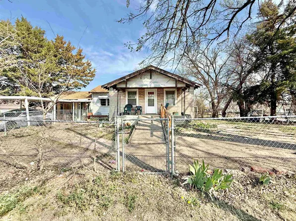 700 W 5th Ave, Hutchinson, KS 67501