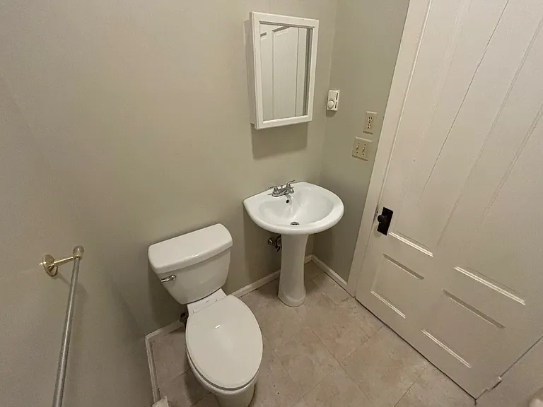 247 Main St #202 — Photo 9