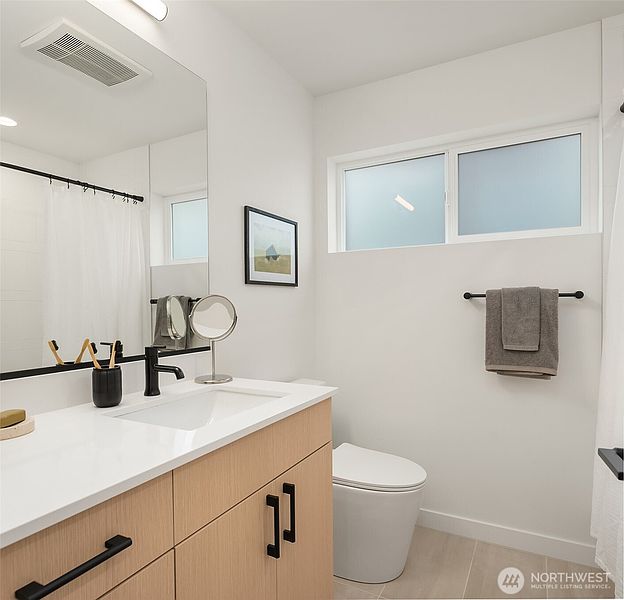 5th image of 721 15th Avenue #A