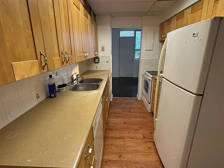 3420 Eglinton Ave E #404 — Photo 4