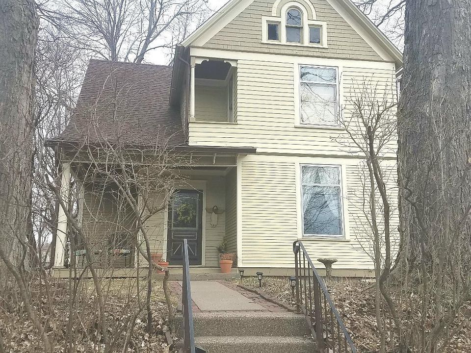1st image of 619 Woodlawn Ave