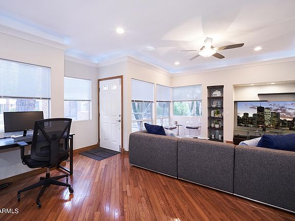 5th image of 101 N 7TH Street #165