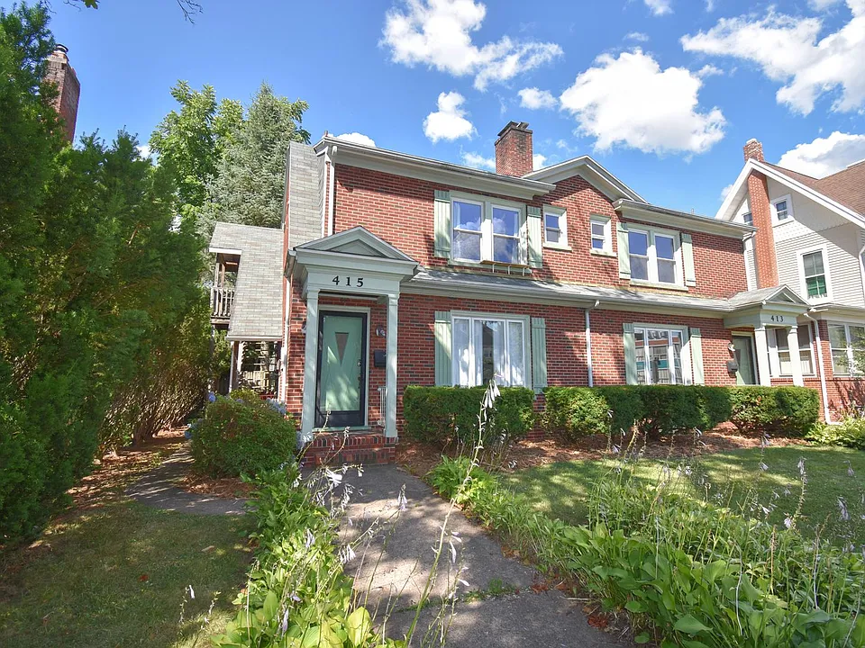 413-415 W Main St
