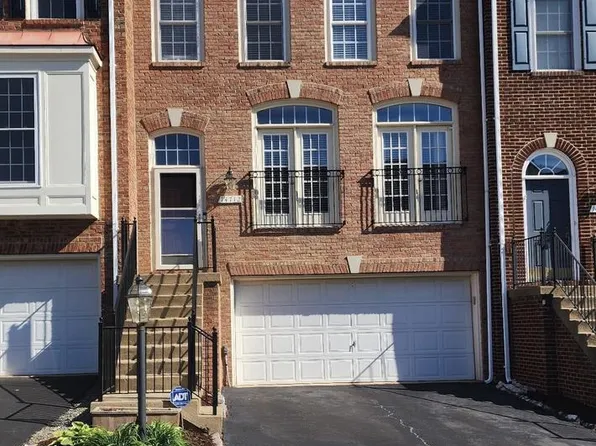 14712 Corner Post Pl, Haymarket, VA 20169