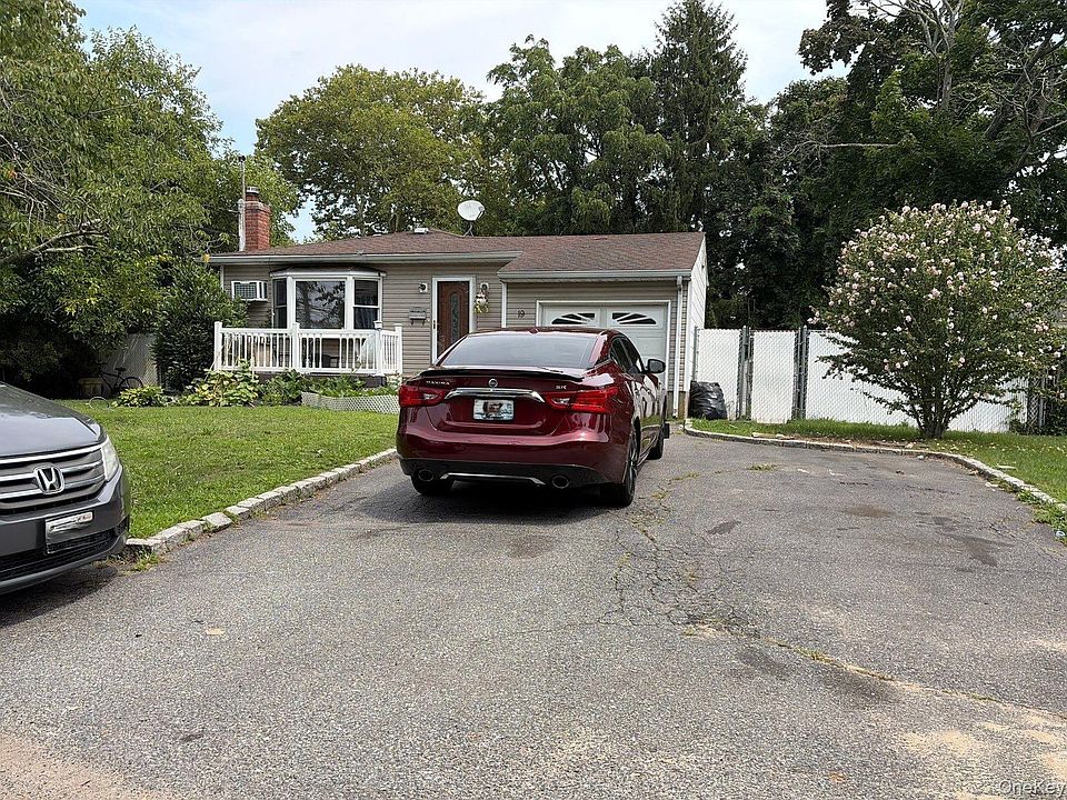 2nd image of 19 Chapman Place