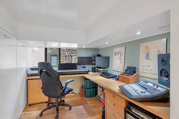 Sold by Brown Harris Stevens | media 8