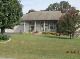 813 Lindsey Ln, Cookeville, TN 38501
