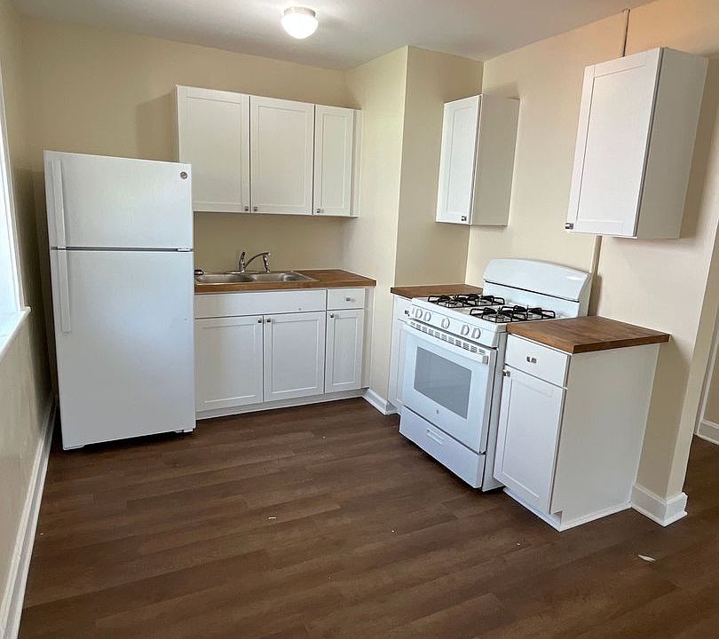 1st image of 1008 Parsons Ave #10