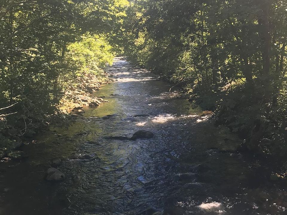 2nd image of TBD Highlands Gorge Point