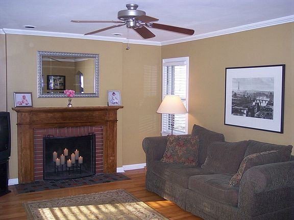 2nd image of 756 Flowerdale St