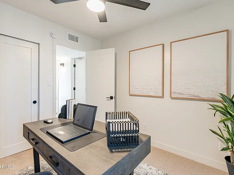 938 W Mission Ln — Photo 33