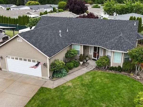 2430 Bowtie Ave, Eugene, OR 97404