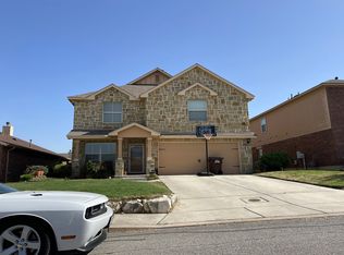 8815 Hays Parc Rd, Converse, TX 78109