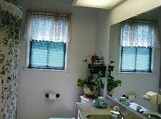 21032 Strathern St, Canoga Park, CA 91304