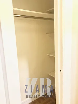 Rented by Zjama Realty Corp | media 7