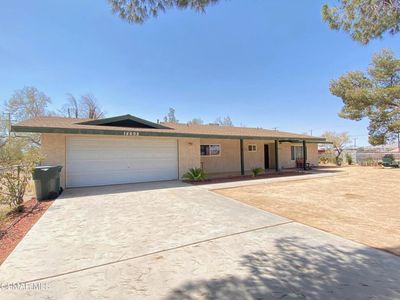 14698 Nokomis Rd, Apple Valley, CA, 92307