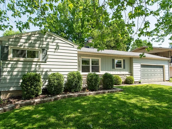 722 S Broadmoor Blvd, Springfield, OH 45504