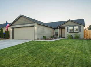 347 SW 32nd St, Redmond, OR 97756