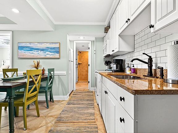 4th image of 14290 Ocean Highway #411