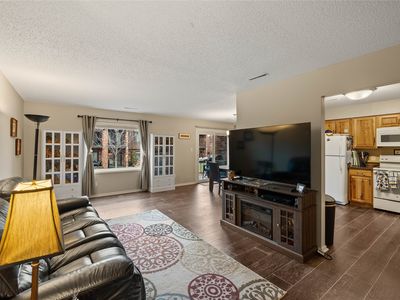 4773 Woodland Ave Unit 5, West Des Moines, IA, 50266
