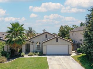 9525 Shoreham Ct, Bakersfield, CA 93311