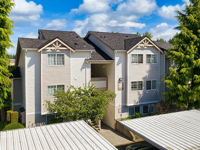 One Canyon Place — Photo 18