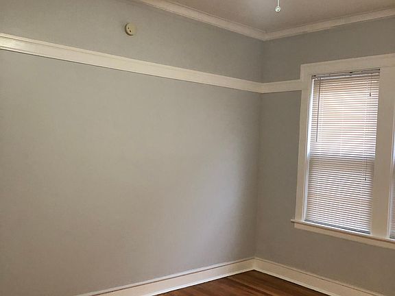 4th image of 4851 N Kostner Ave APT 2
