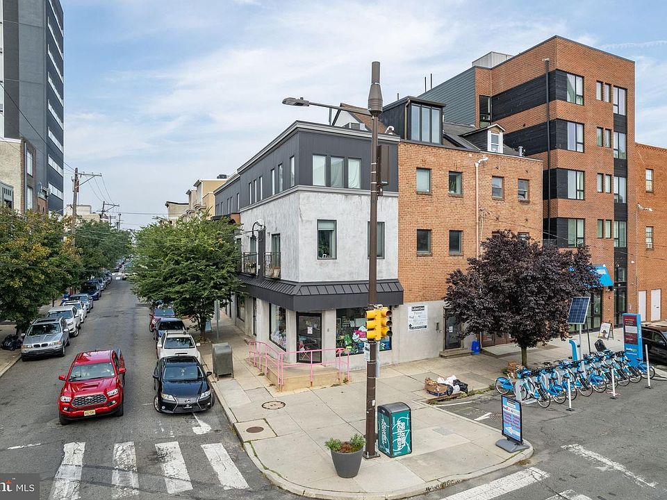 1st image of 800 N 2nd St APT 5