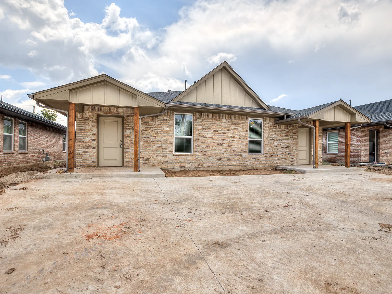 3 bed, 1150 sqft, $1,550 — Photo 2