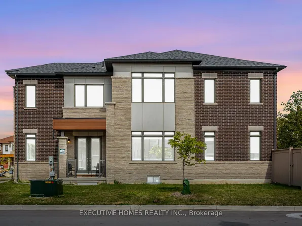 77 Pond View Gate, Hamilton, ON L8B 2A1