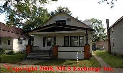 1st image of 1112 Fremont Ave NW