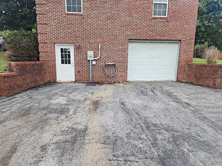 515 Willis Martin Rd — Photo 4