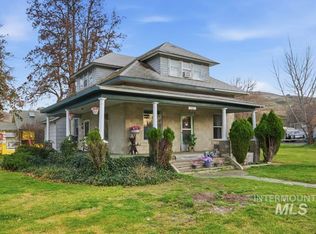 307 Cleveland St, Asotin, WA 99402