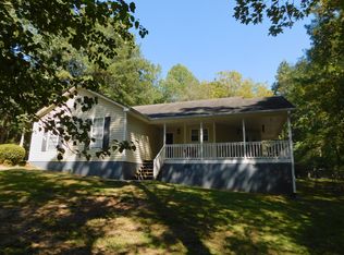 225 Lakeside Dr, Covington, GA 30016