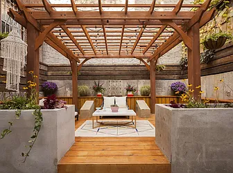 Rented by Tapiro Realty