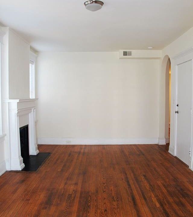 1st image of 25 N Boulevard APT 2