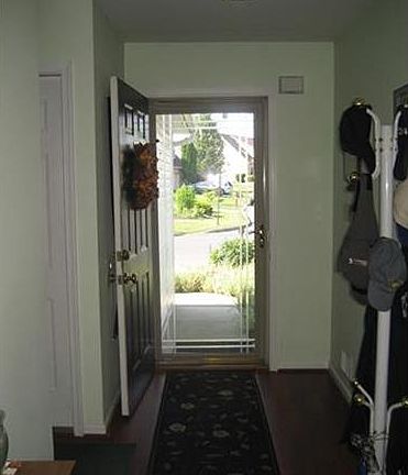 2nd image of 235 Vista Dr