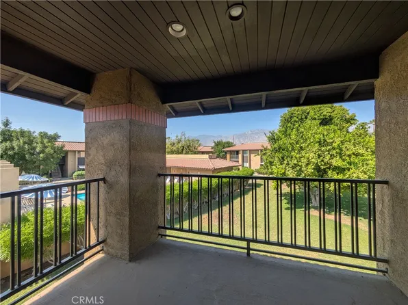 31200 Landau Blvd, Cathedral City, CA 92234