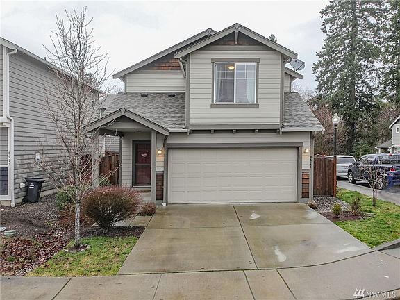 2nd image of 8521 61st Pl NE