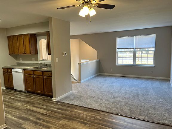 4th image of 609 S East Ave #A
