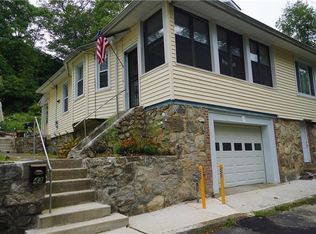 43 Oak Ave, Highland Falls, NY 10928