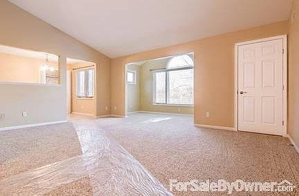4th image of 9660 Sylvan Ln Unit 9660