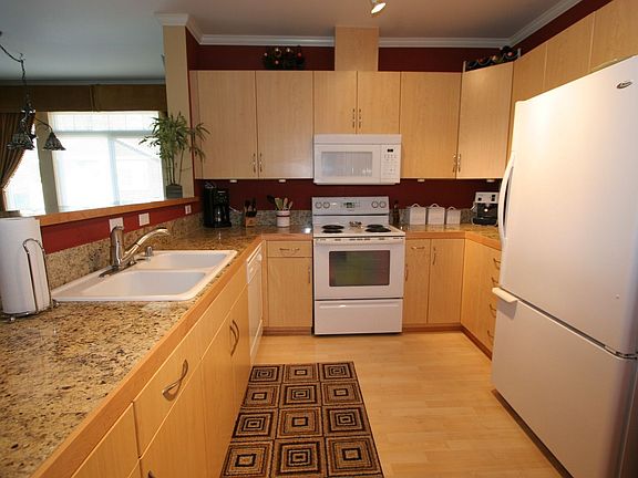 2nd image of 506 241st Ln SE